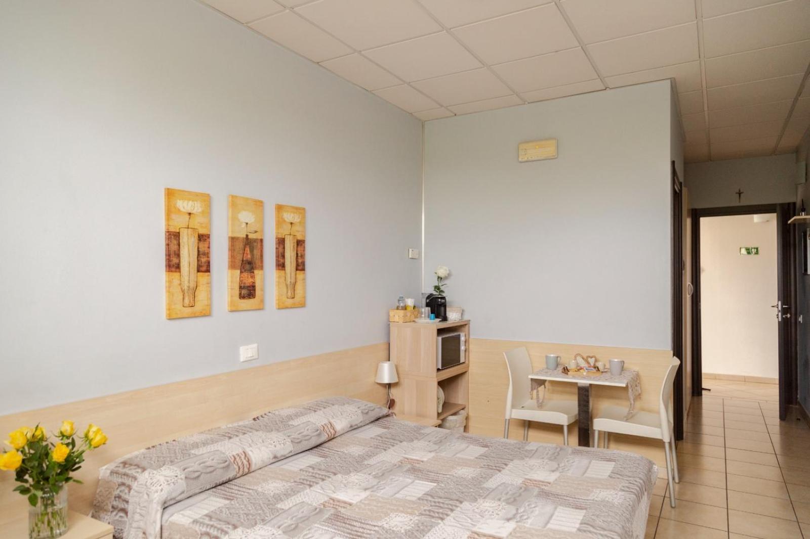 Il Chiesino Hotel Pontedera Eksteriør billede