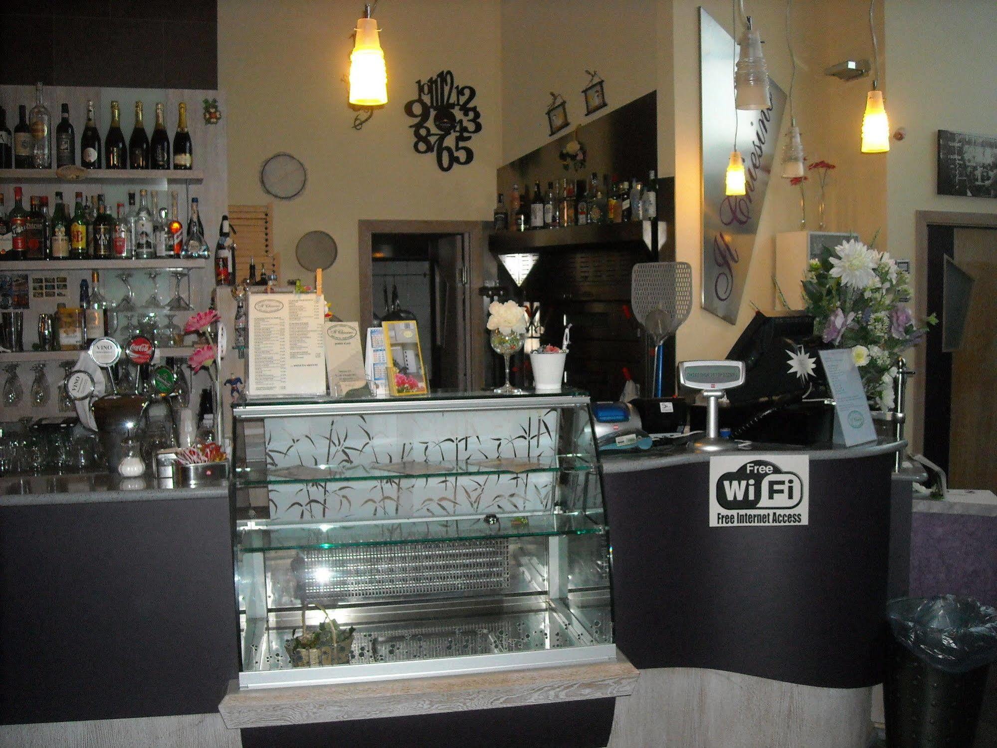 Il Chiesino Hotel Pontedera Eksteriør billede